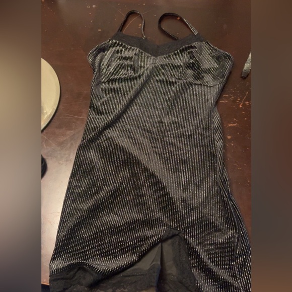 Forever 21 Dress - Picture 2 of 4